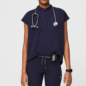 Figs Rafaela Oversized Scrub Top